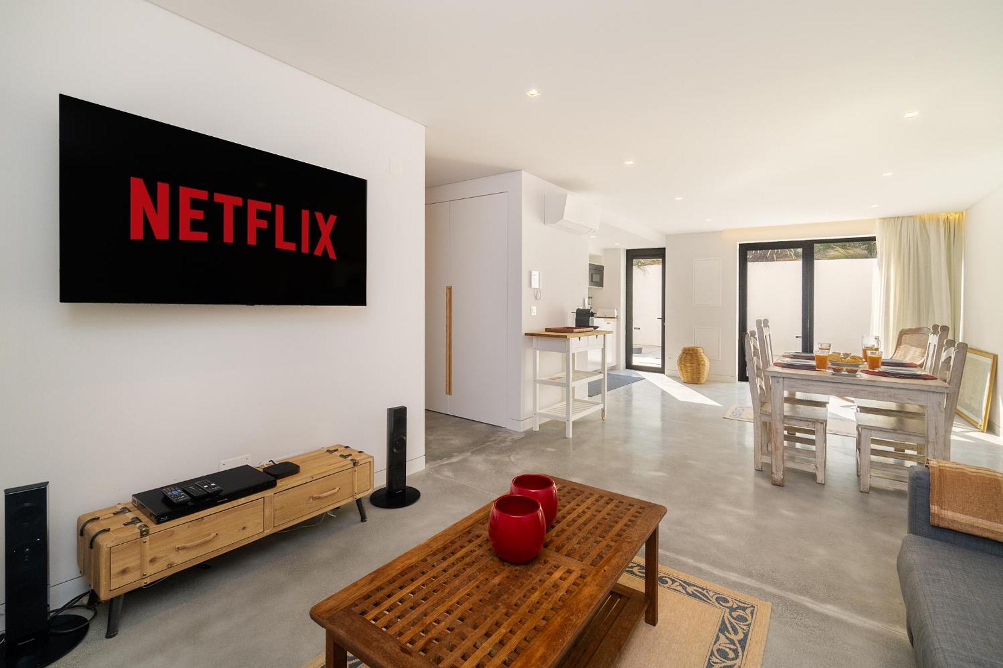 Whome Beachside Bliss In Carcavelos, 1br With Patio & Parking Apartment Carcavelos (Lisbon)